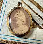 Large Antique Victorian 15k Gold Mourning Locket Pendant w 20 fine 3 mm Pearls + Agate