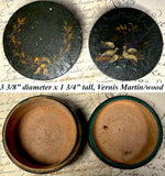 Antique Bonbonnière or Snuff Box, French 19th Century Vernis Martin Doves, Garlands and Holly