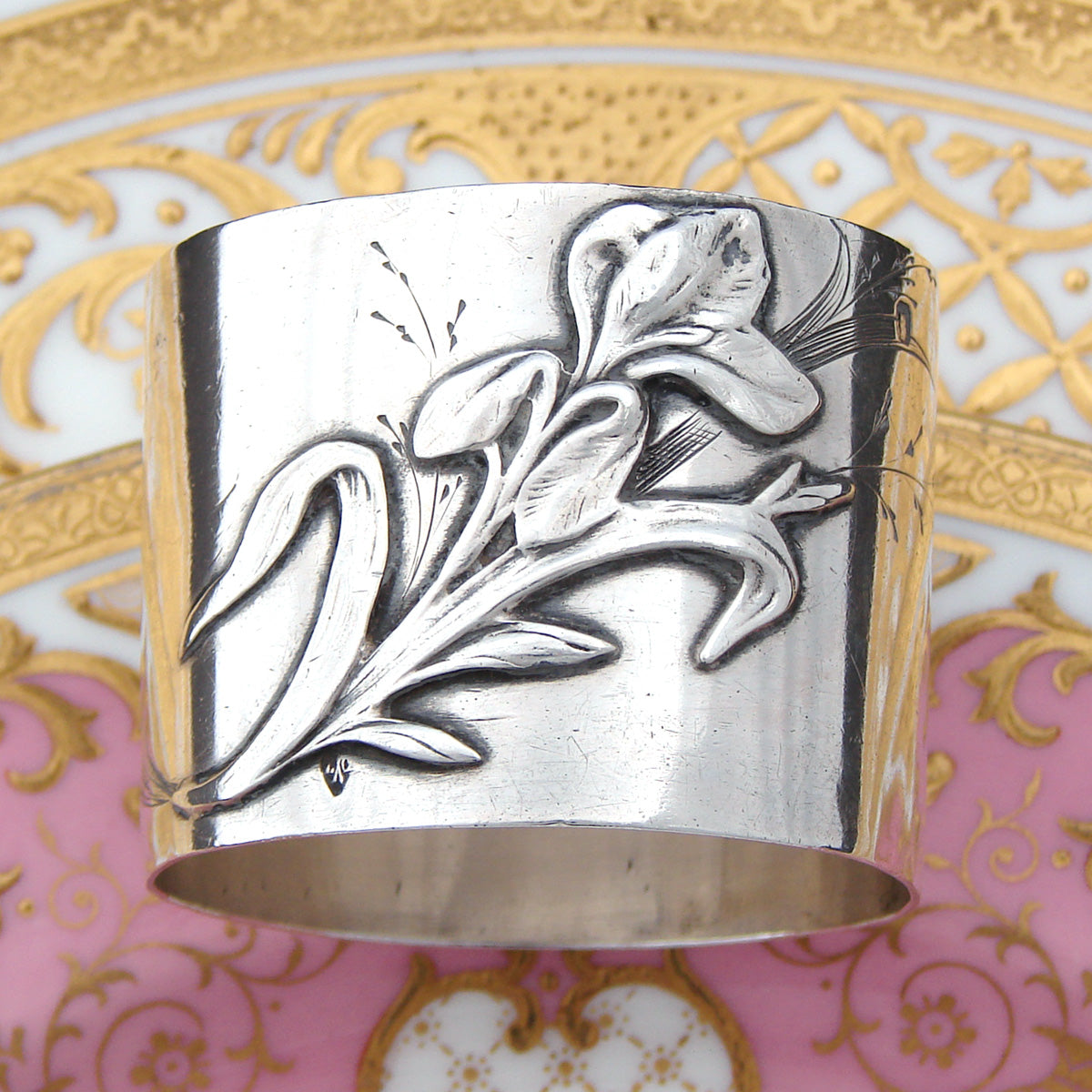 Lovely Antique French Art Nouveau Sterling Silver Napkin Ring, Sinuous Floral Decoration, "Laure"