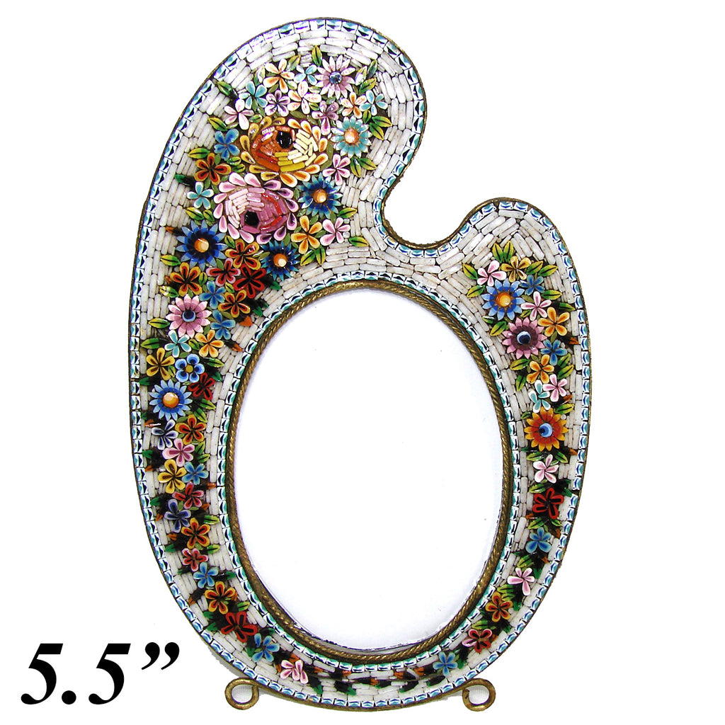 Importante broche micro mosaïque Antique XIXe siècle entourage or massif baroque - Vendu Importante broche micro mosaïque Antique XIXe siècle entourage or massif baroque - Vendu