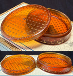 Finei Antique 18th Century Blond Tortoise Shell Lathe-turned Snuff or Patch Box, 18k Gold Pique