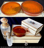 Finei Antique 18th Century Blond Tortoise Shell Lathe-turned Snuff or Patch Box, 18k Gold Pique