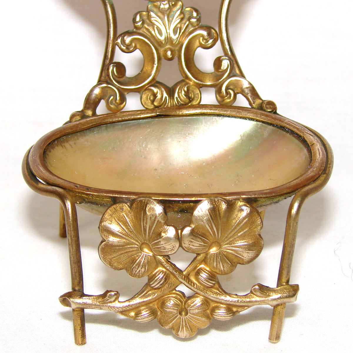 Antique French Palais Royal Grand Tour Style Souvenir Pocket Watch Stand, Mother of Pearl Dish: The Madeleine, Paris