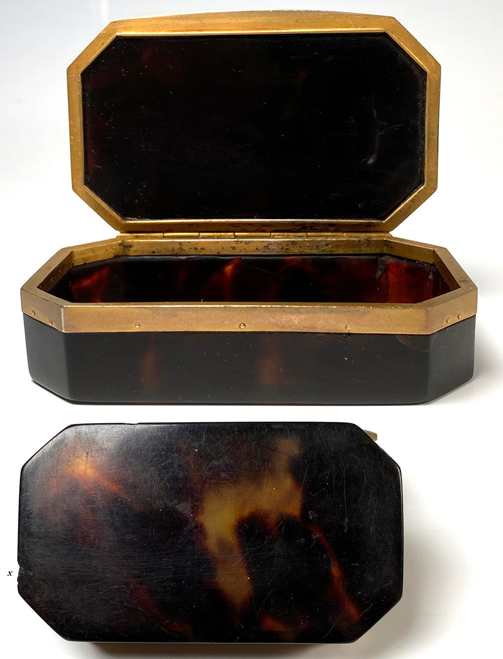 Tortoise Shell Snuff Box Antique 18th Century French Snuff Box in Tortoise Shell and Bronze, Si ...