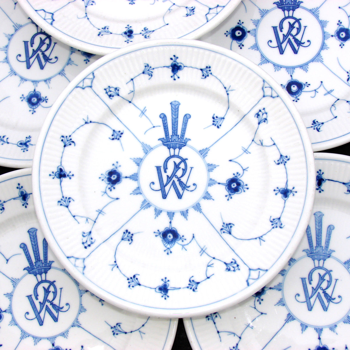 Set of 6 Danish Bing & Grondahl København 9" Plates with Elaborate Royal Bespoke Crest Monogram, c.1948-51