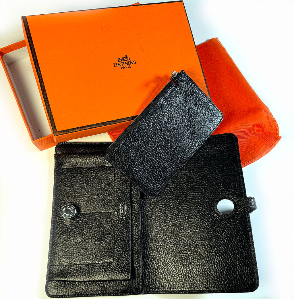 Hermés Togo black leather Dogon Wallet with Coin Purse, never worn, Original Box, Dust Cover