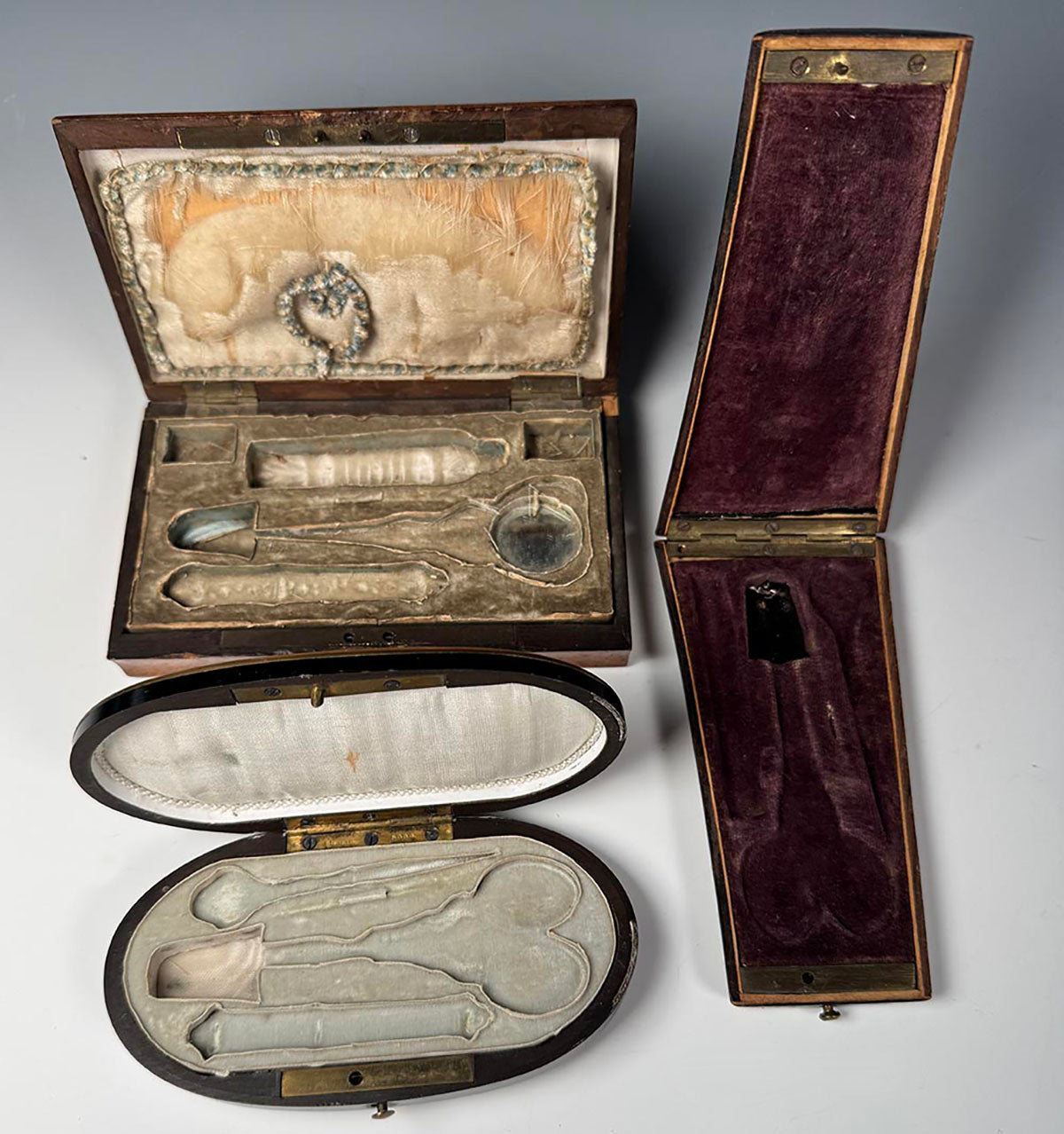 Three Antique French Napoleon III Jewelry or Sewing Etui Boxes, 3 in Fine Burl Wood and Boulle