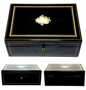 Fine Antique French Napoleon III era 11" Jewelry or Desktop or Cigar Box, Chest, Lock with Key