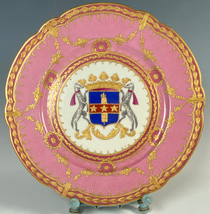 Elegant c.1755-71 Hand Painted French Manufactory du SEVRES Raised Gold Armorial 10.75" Plate