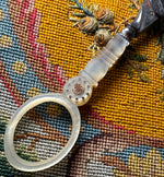 Antique French Palais Royal Mother of Pearl Sewing or Embroidery Scissors, 18k Medallion