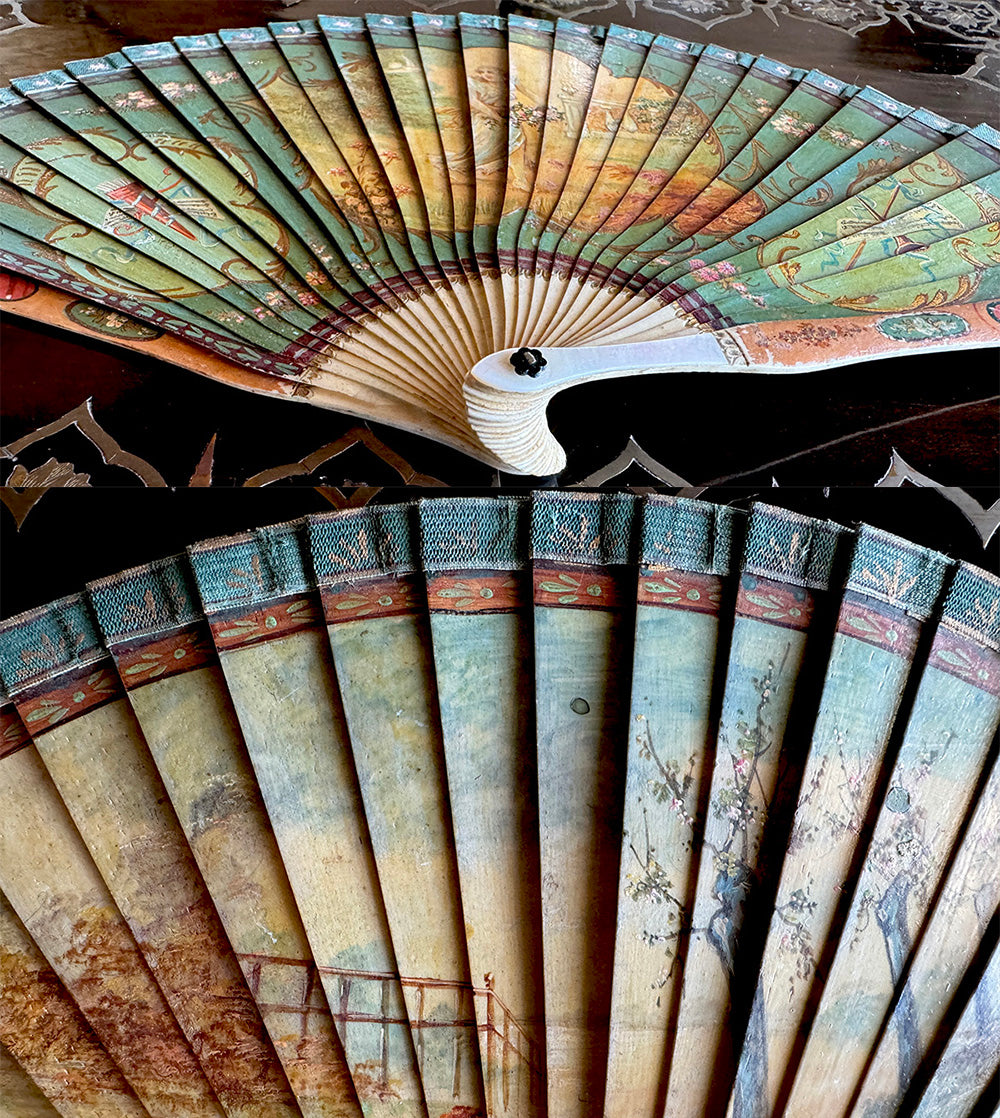 Antique French Vernis Martin Romantic Era Revival Hand Painted Bone Fan, 17 cm Guards c.1820-1830