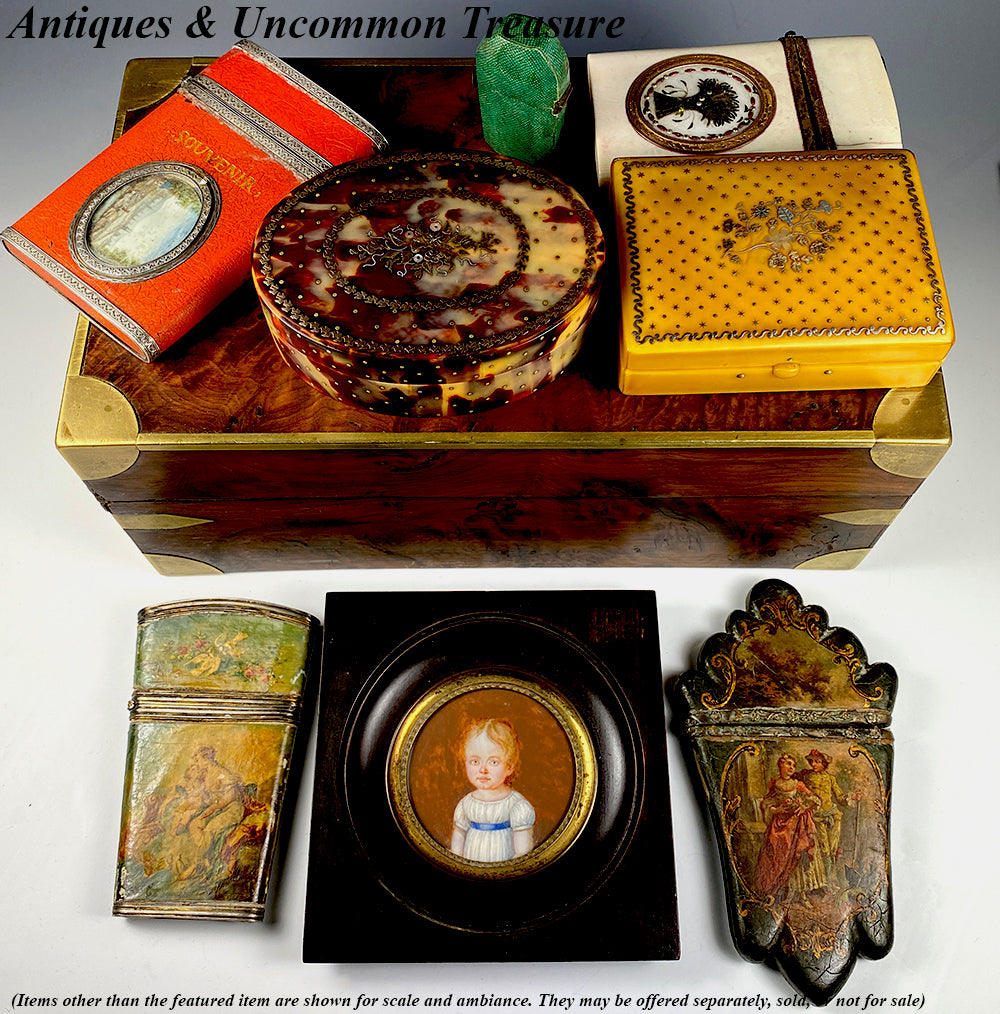 Antique Chocolate and Cognac Tortoise Shell Table Snuff, Elaborate Pique Work, c.1770s