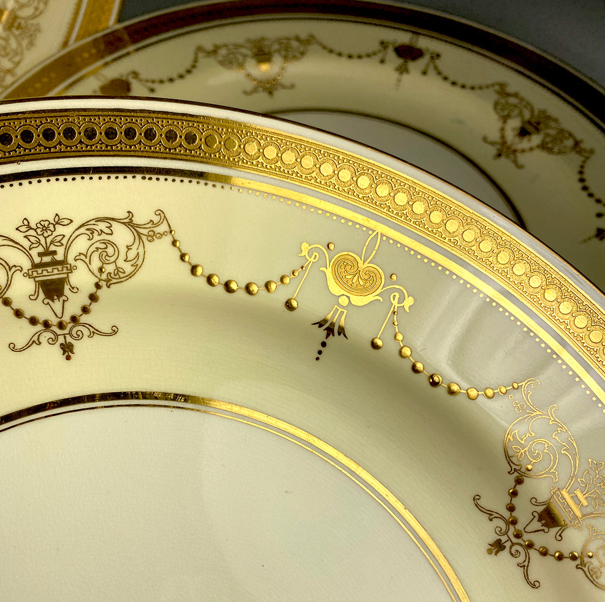 Set of 4 Fine Antique Minton Dinner Plates, Raised Gold Enamel, Made for Bailey Biddle Banks