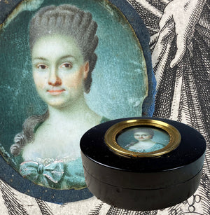 Antique French 18th Century Portrait Miniature Snuff Box of Horn, Beauty in Gray Wig