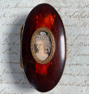 Antique French Portrait Miniature Tortoise Shell Snuff or Patch Box, Souvenir of Marie-Antoinette