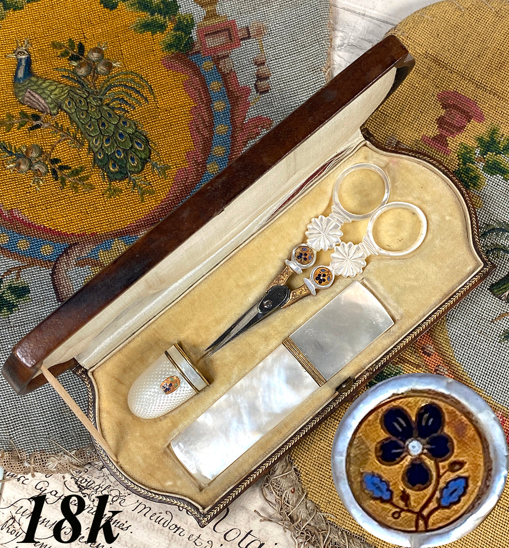 RARE Superb c.1800-20 Antique French Palais Royal Sewing Set, Mother of Pearl, 18k Gold in Necessaire Etui