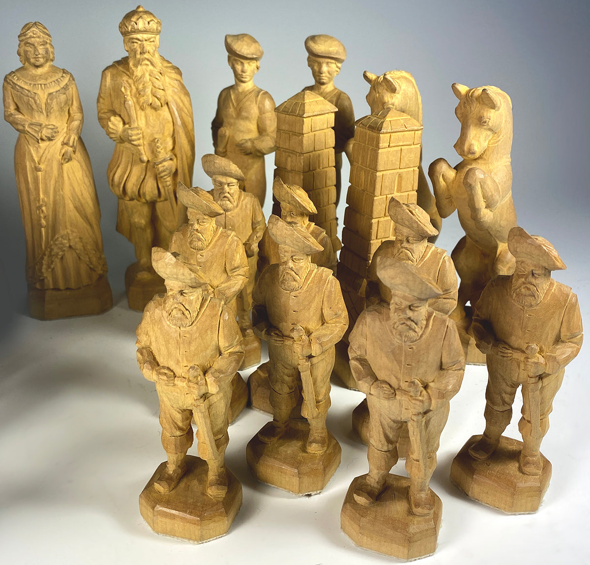 Gorgeous Large Full 32pc Chess Set, Hand Carved Wood, Black Forest Figures, Kings 6 3/4" Tall