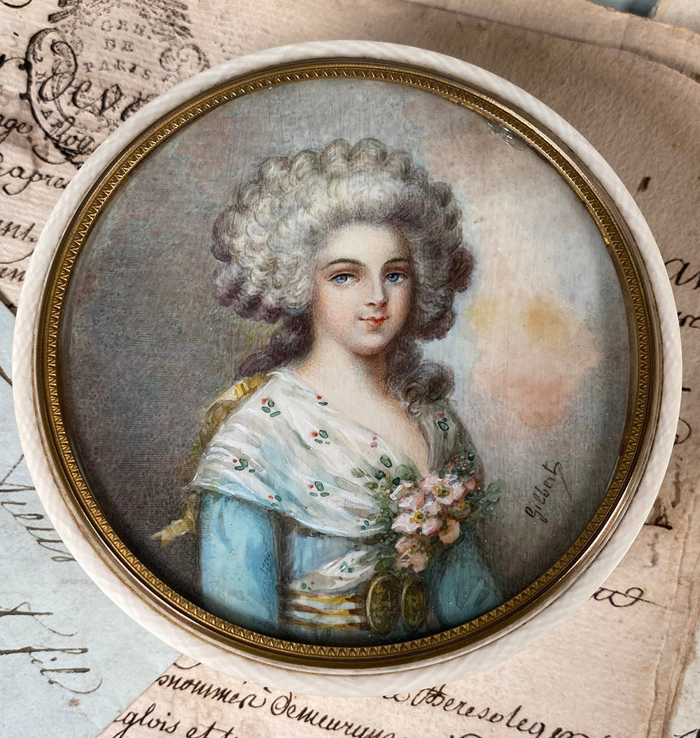 Antique French Early 19th Century Grand Tour Souvenir Portrait Miniature Ivory Table Snuff or Powder Box, Marie-Antoinette