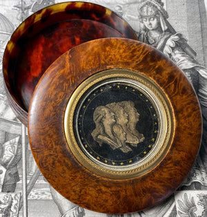 Superb 18th Century Burl Snuff Box, French King Louis XVI Family, c.1789, Dauphin Ascension