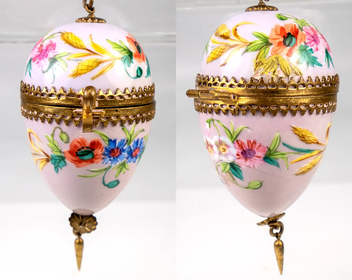 Antique French Chatelaine Style HP Porcelain “Egg” Casket, Etui, Gilt Chain