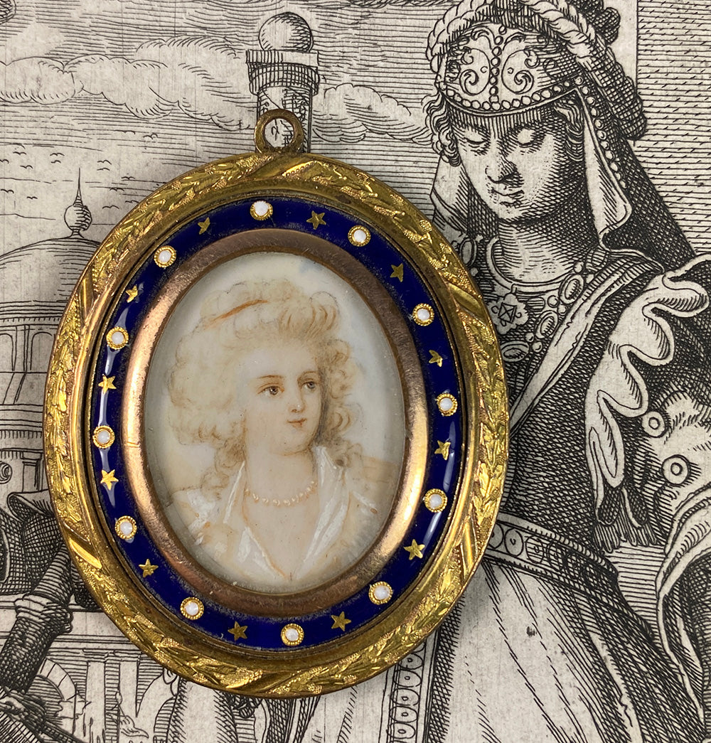 Antique French Grand Tour Souvenir Portrait Miniature in Kiln-fired Enamel Pendant Frame, Marie-Antoinette