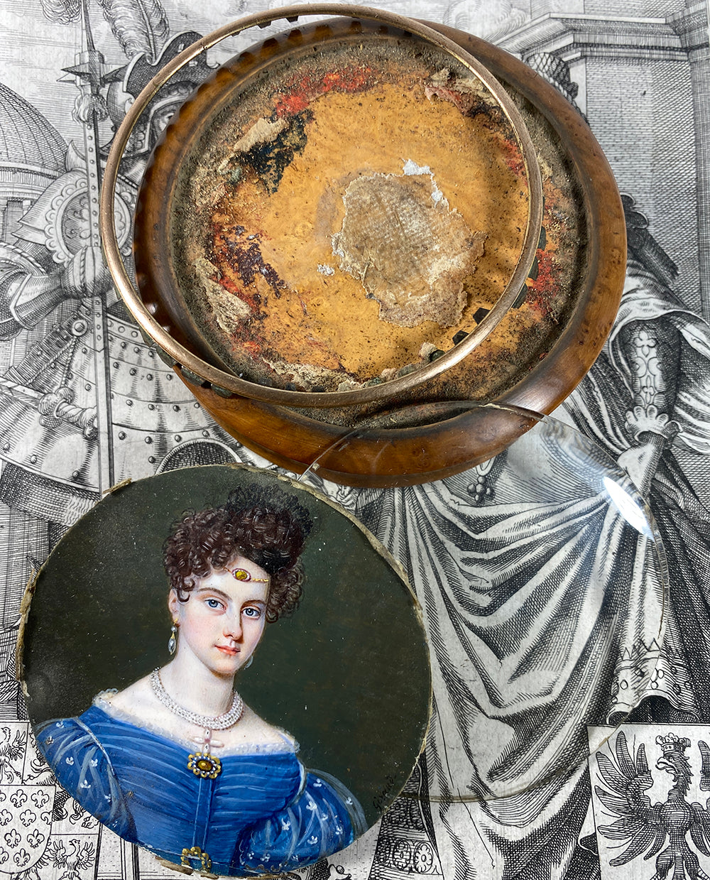 Antique French Portrait Miniature Snuff Box, Stunning Beauty, Jewelry, Signed GÉRARD - likely Jean-François GÉRARD